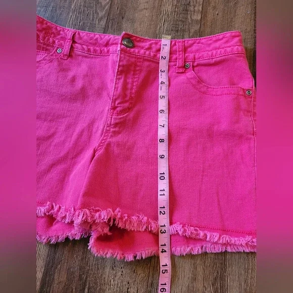 Fashion Bug Pink Jean Shorts - Picture 6 of 6